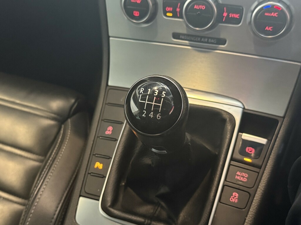 Volkswagen CC Coupe Black #14