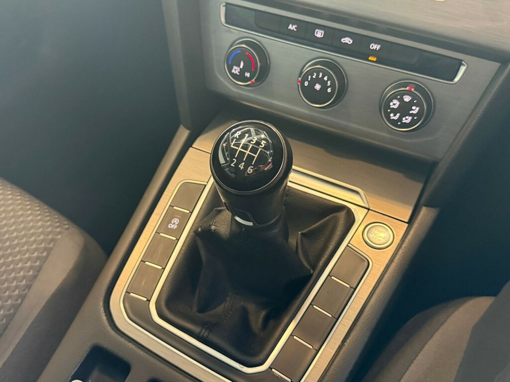 Volkswagen Passat  Silver #20