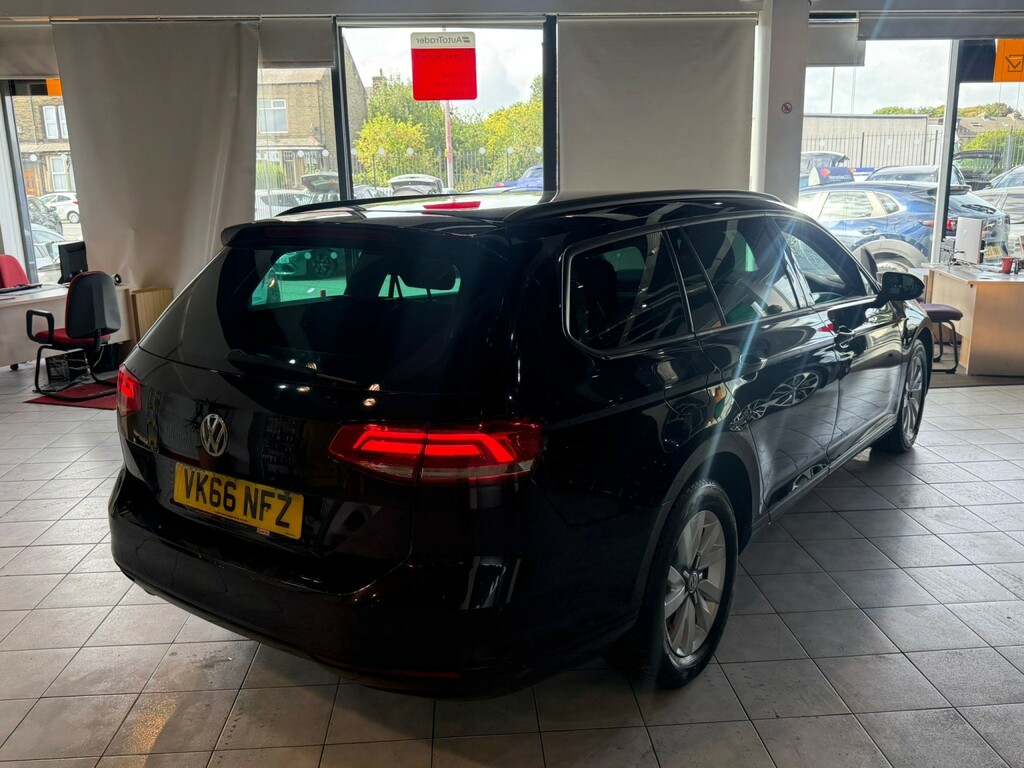 Volkswagen Passat  Silver #9