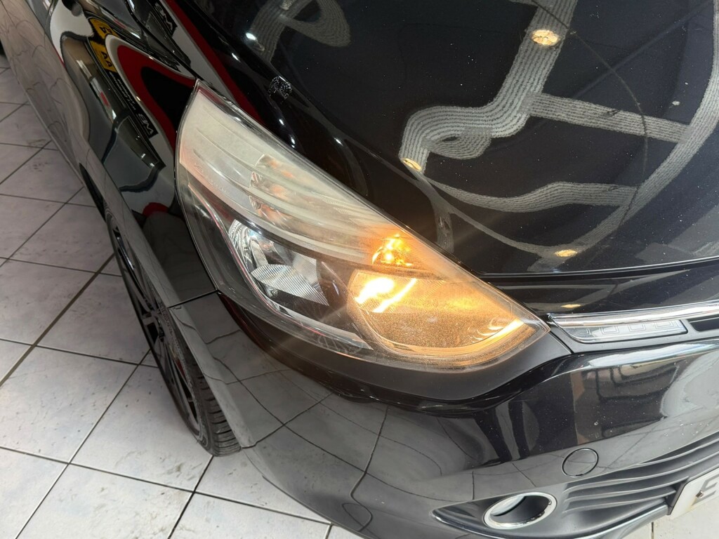 Renault Clio 1.5 Dynamique S Medianav Dci 90 Edc Black #3