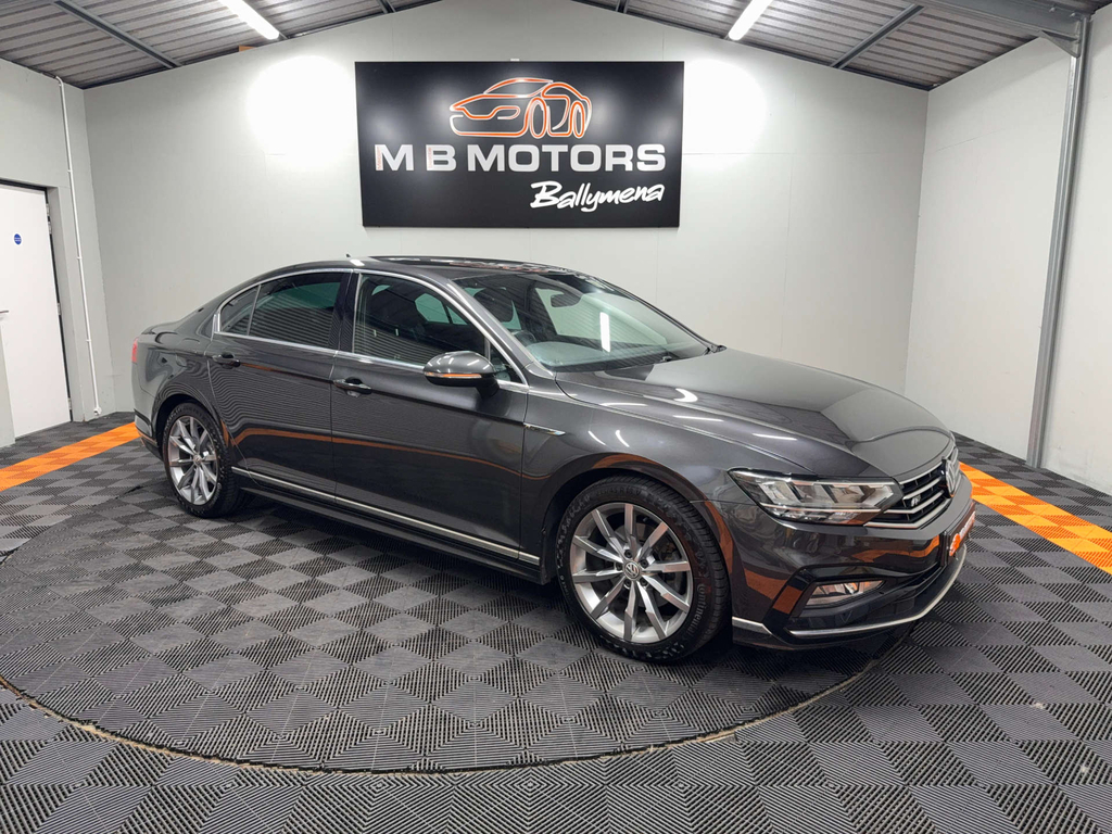 Volkswagen Passat R-line Tdi Grey