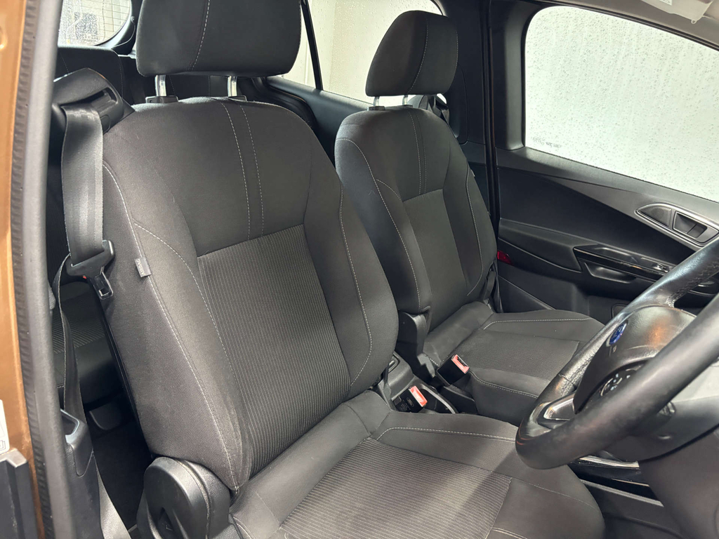 Ford B-Max Titanium T  #4