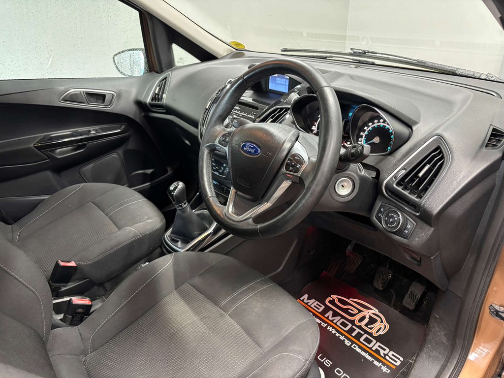 Ford B-Max Titanium T  #2