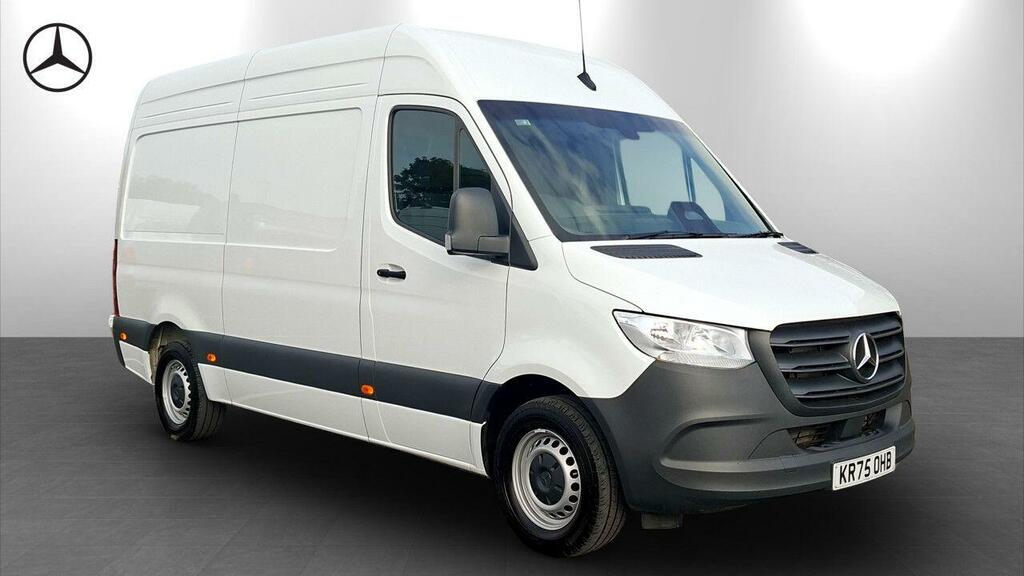 Mercedes-Benz Sprinter 2.0 315 Cdi Pro G-tronic Rwd L2 H2 Euro 6 Ss White