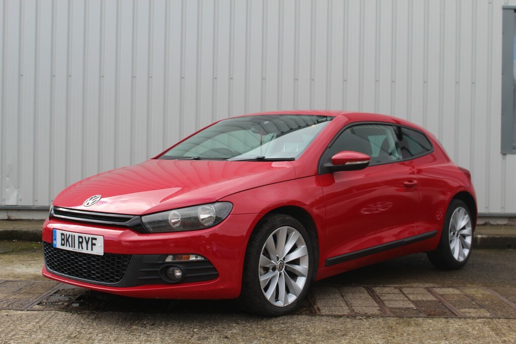Volkswagen Scirocco 2.0 Tdi Bluemotion Tech Gt Red