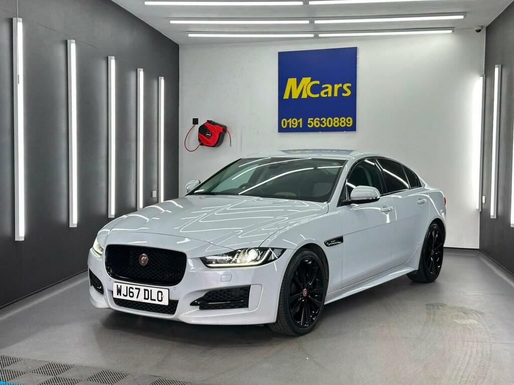 Jaguar XE 2.0I R-sport Euro 6 Ss White #3
