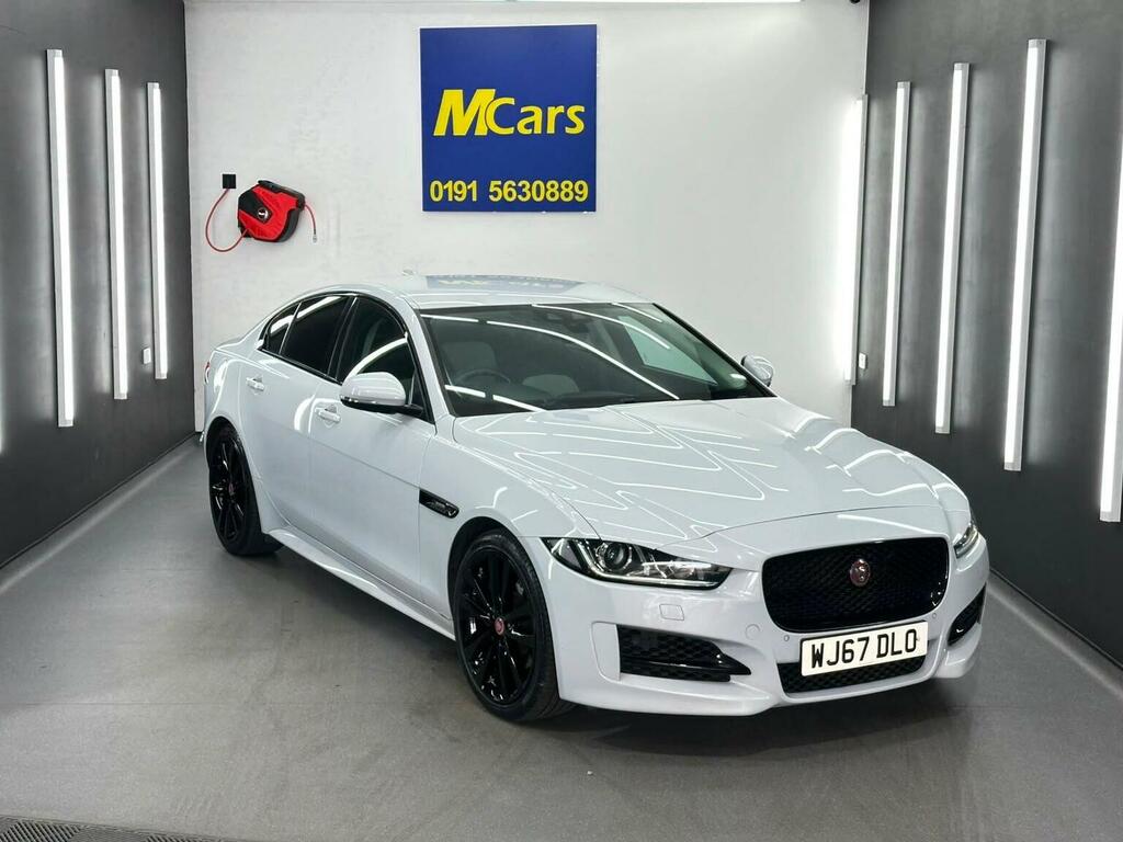 Jaguar XE Saloon Silver #7