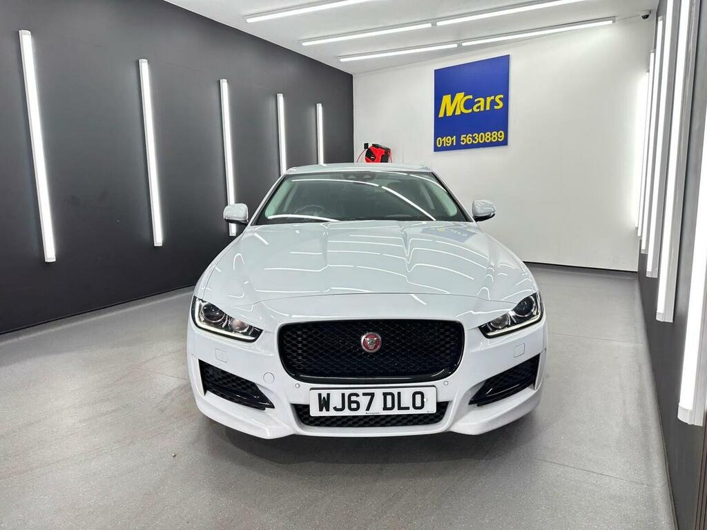Jaguar XE 2.0I R-sport Euro 6 Ss White #5