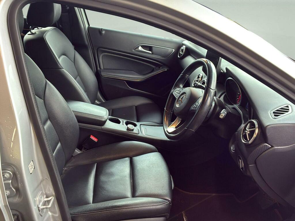 Mercedes-Benz A Class 1.5 A180d Sport Premium 7G-dct Euro 6 Ss Silver #6