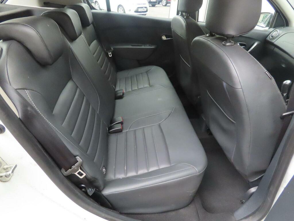 Dacia Sandero 1.0 Sce Ambiance Red #10