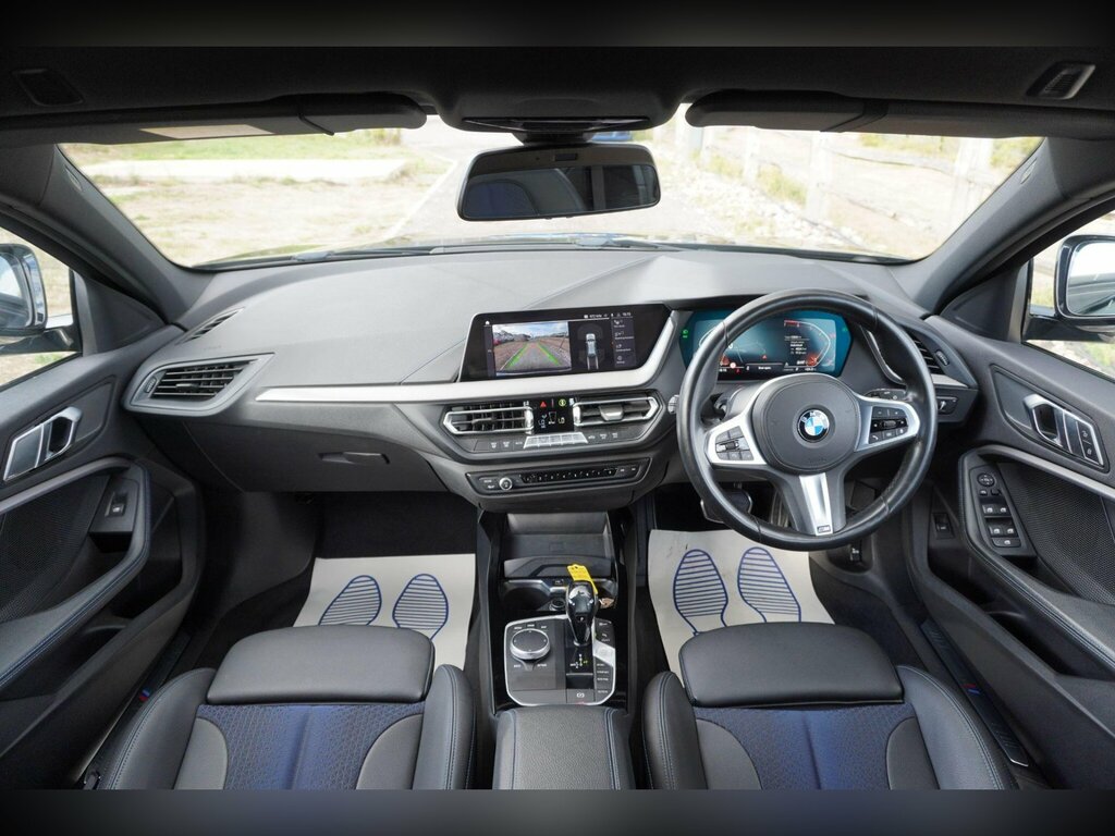BMW 1 Series 1.5 118I M Sport Hatchback Dct Euro 6 Black #2