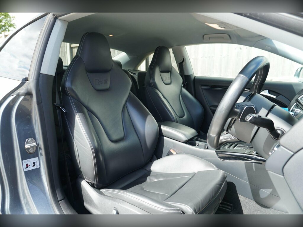 Audi S5 3L Black Edition Blue #20