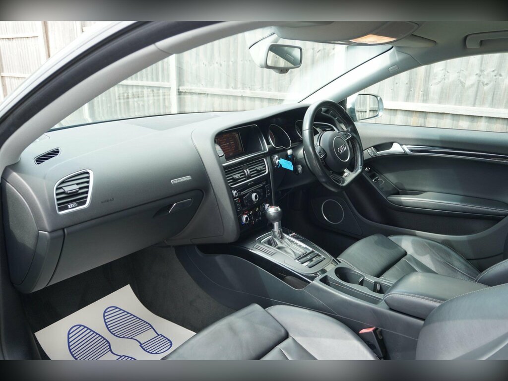 Audi S5 3L Black Edition Blue #23