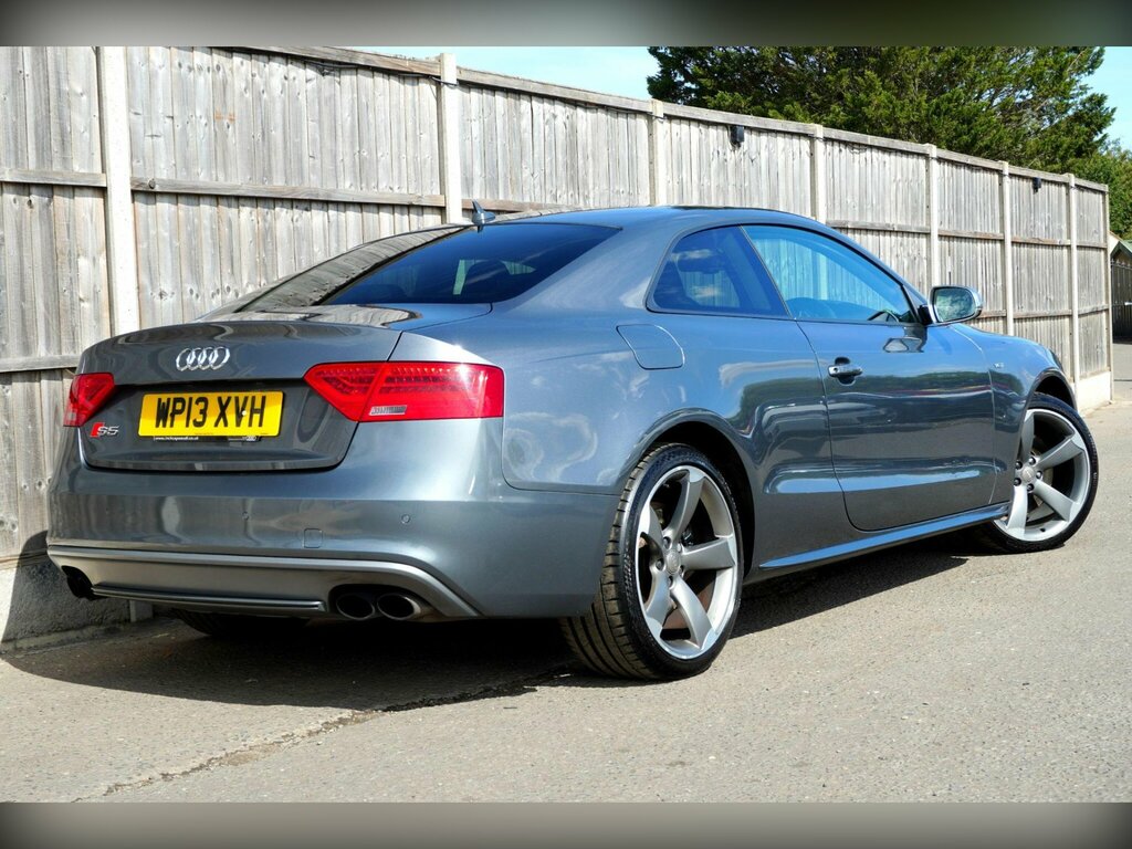 Audi S5 3L Black Edition Blue #24