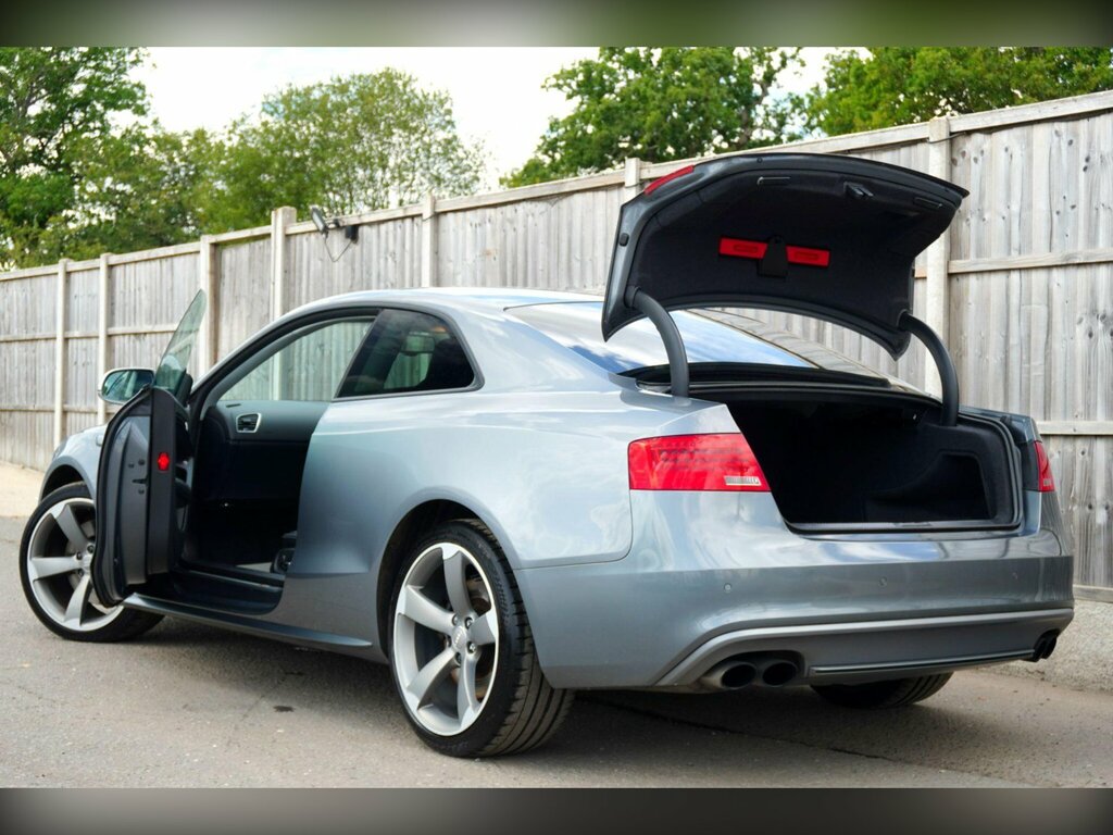 Audi S5 3L Black Edition Blue #9
