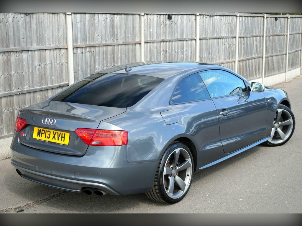 Audi S5 3L Black Edition Blue #31