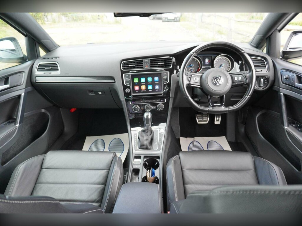 Volkswagen Golf 2.0 Tsi Bluemotion Tech R Hatchback Dsg White #2