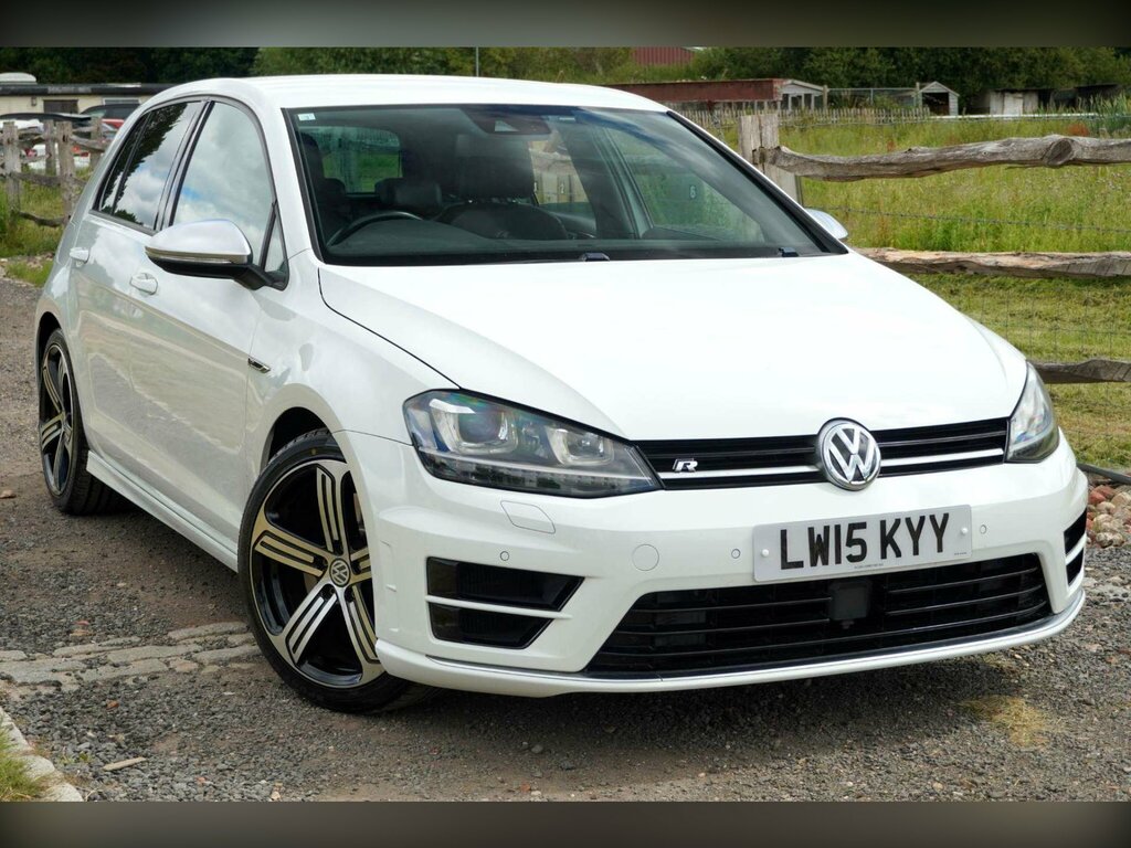 Volkswagen Golf 2.0 Tsi Bluemotion Tech R Hatchback Dsg White #3