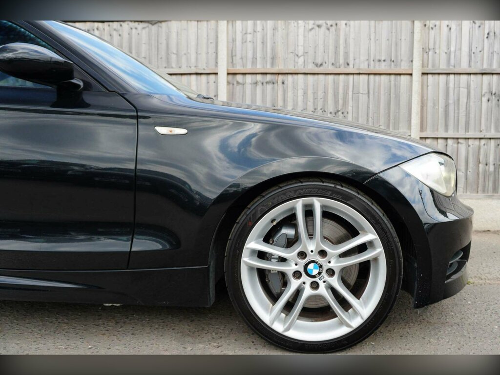 BMW 1 Series Convertible Black #16