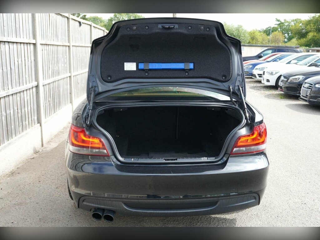 BMW 1 Series Convertible Black #11