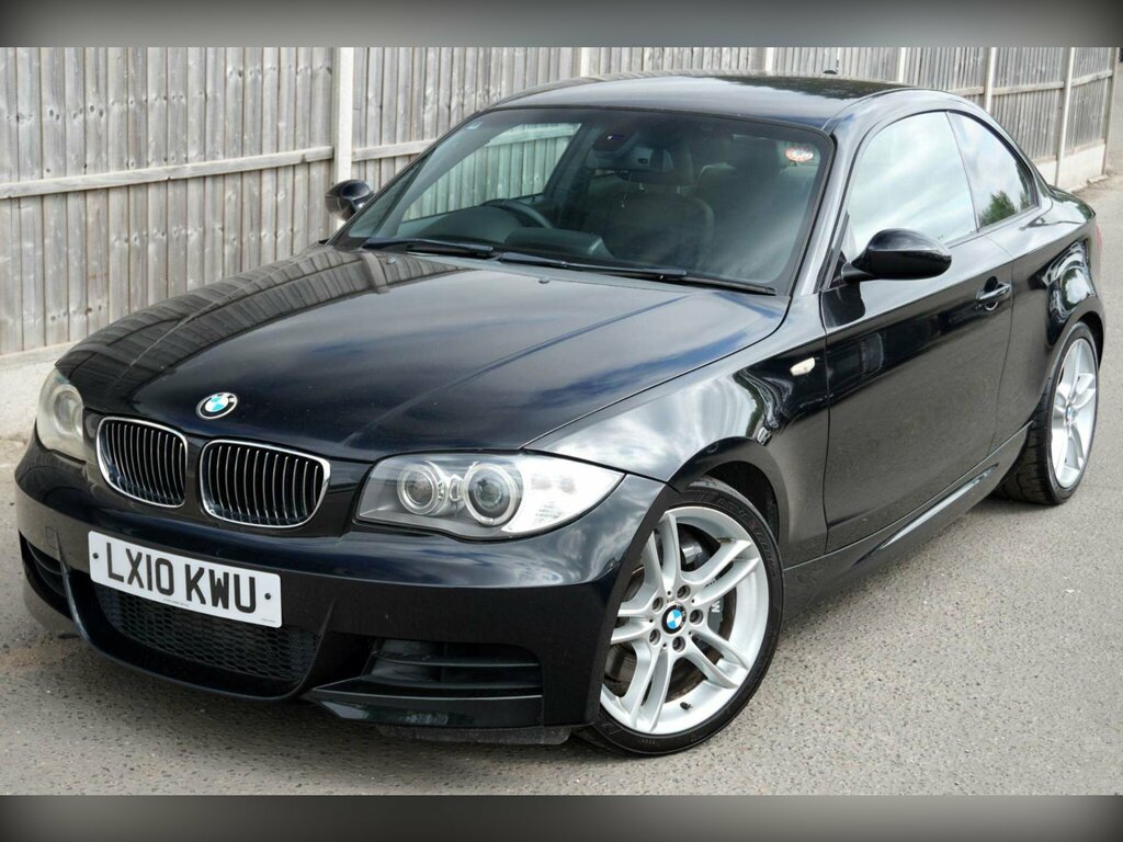BMW 1 Series Convertible Black #30