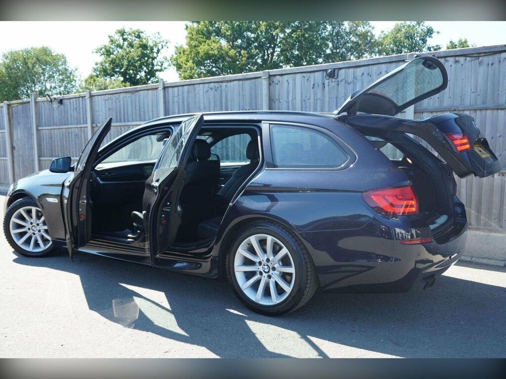 BMW 5 Series 2012 12 3.0 Blue #15