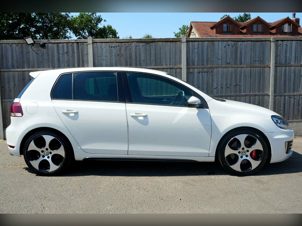 Volkswagen Golf 1.6 Tdi S Black #29