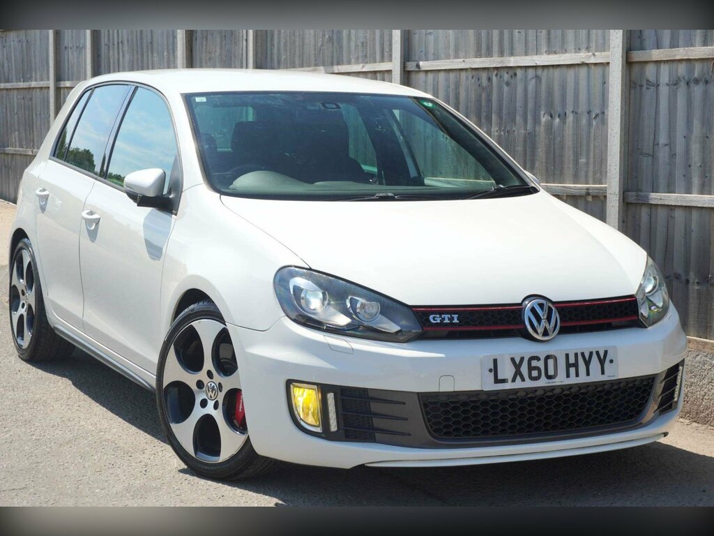 Volkswagen Golf 1.6 Tdi S Black #1