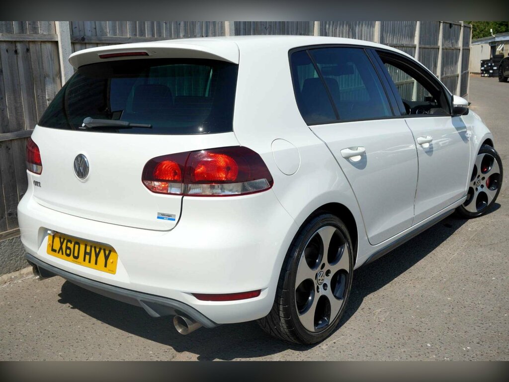 Volkswagen Golf 1.6 Tdi S Black #13