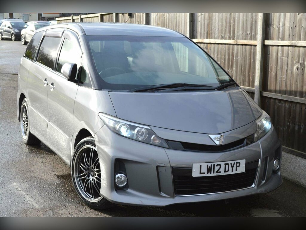 Toyota Estima 7 Seats Aeras 2.4 Grey