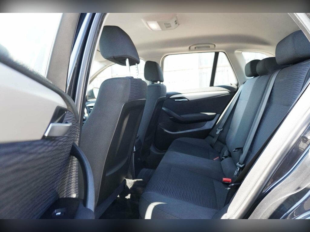 BMW X1 Sport Blue #20
