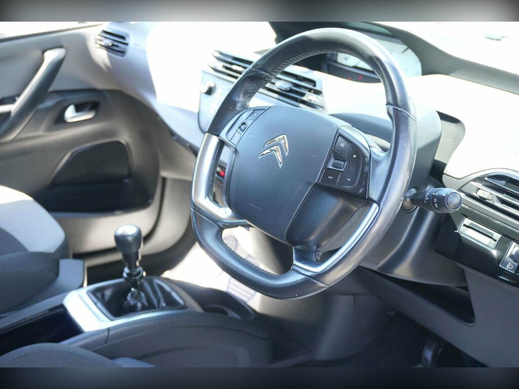 Citroen C4 Picasso E-hdi Selection Red #15