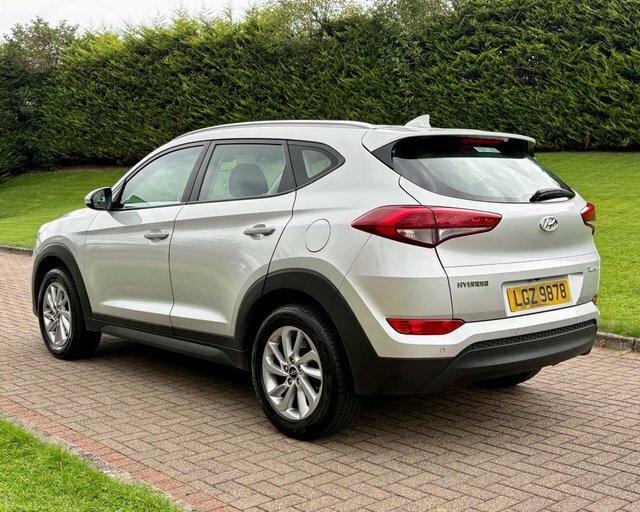 Hyundai Tucson 1.7 Crdi Blue Drive Silver #4