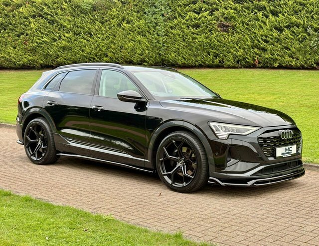 Audi Q8 e tron 50 Sport Suv Black #5