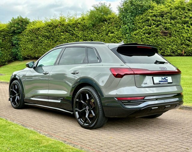 Audi Q8 e tron 50 Sport Suv Grey #4