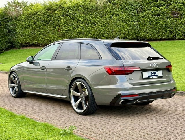 Audi A4 Avant 2.0 Tdi 35 S Grey #4