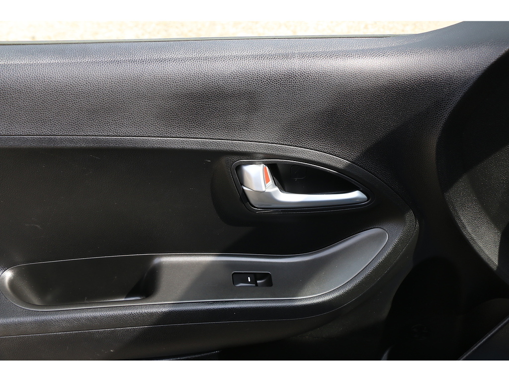 Kia Picanto 2 Black #20