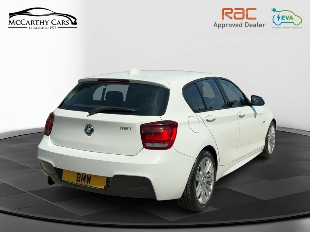 BMW 1 Series Red #9
