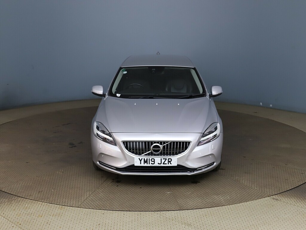 Volvo V40 T3 Inscription Edition Silver #2