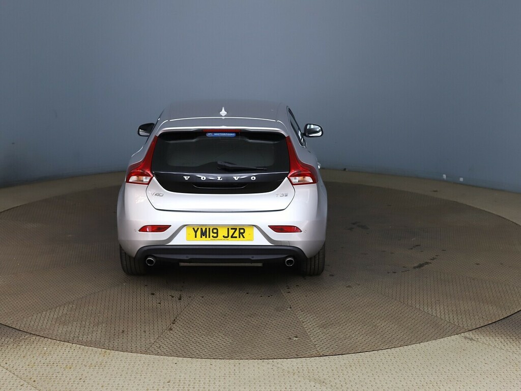 Volvo V40 T3 Inscription Edition Silver #3