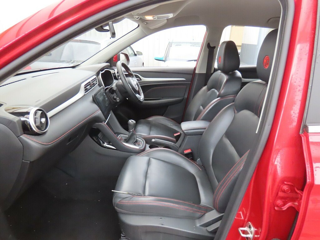 MG ZS 1L Exclusive Orange #8