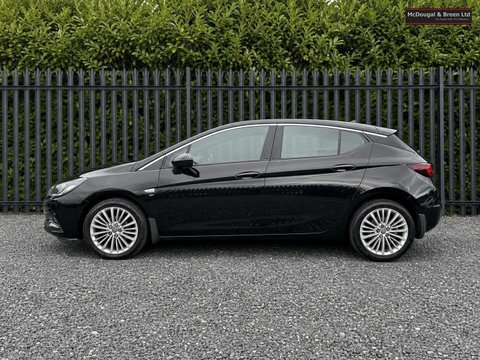 Vauxhall Astra 1.4I Turbo Sri Black #2