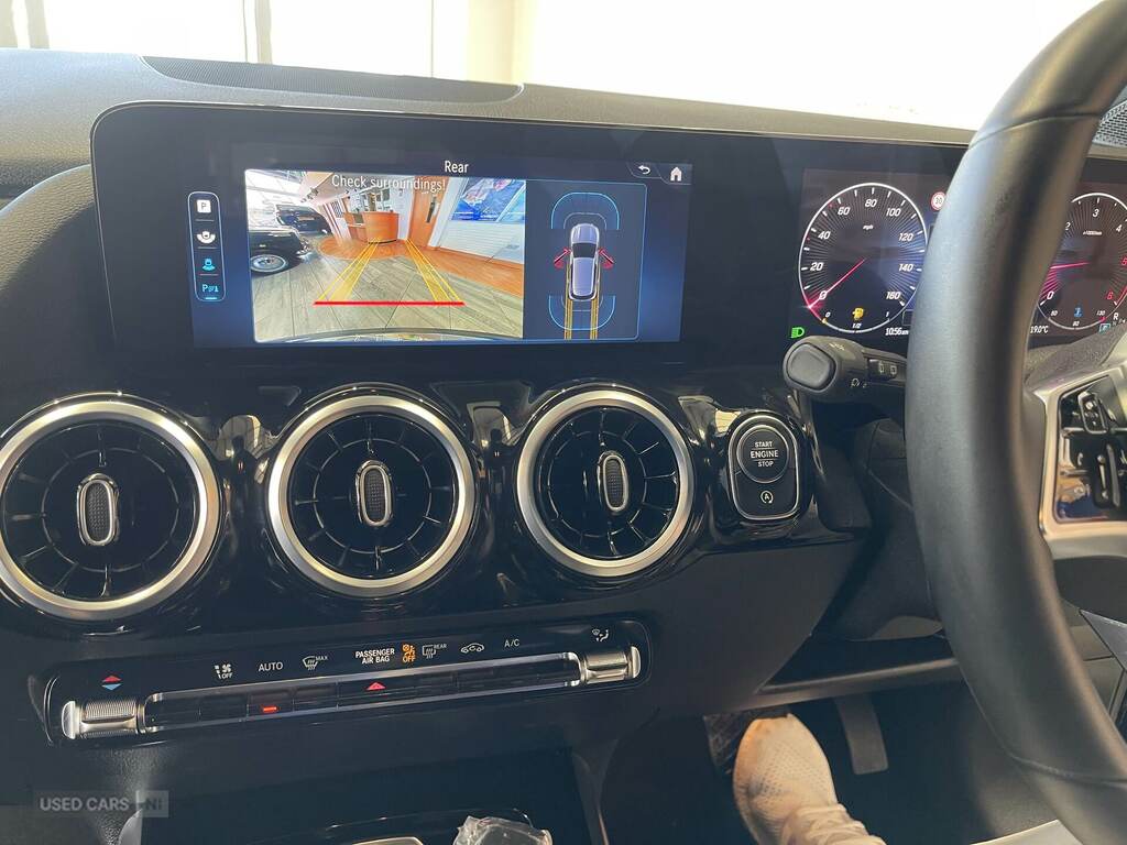 Mercedes-Benz GLA Class Suv  #25