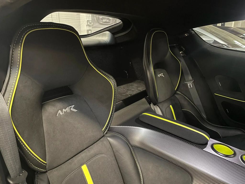 Aston Martin Rapide V12 552 Touchtronic III  #8