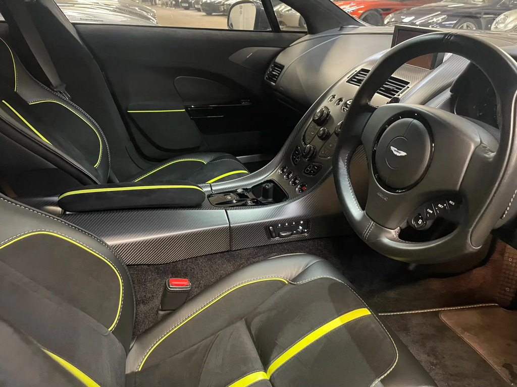 Aston Martin Rapide V12 552 Touchtronic III  #10