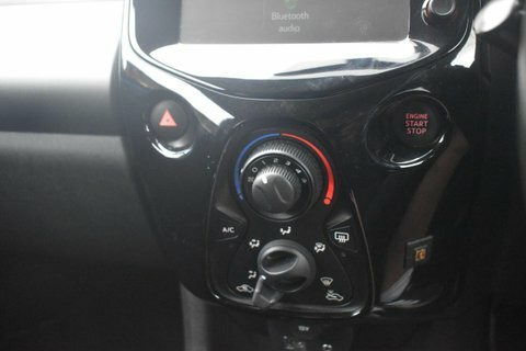 Peugeot 108 1.0 Active Purple #18