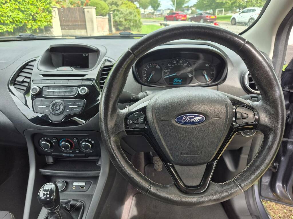 Ford KA+ 1.2L Zetec 70Ps 2017 17 White #11