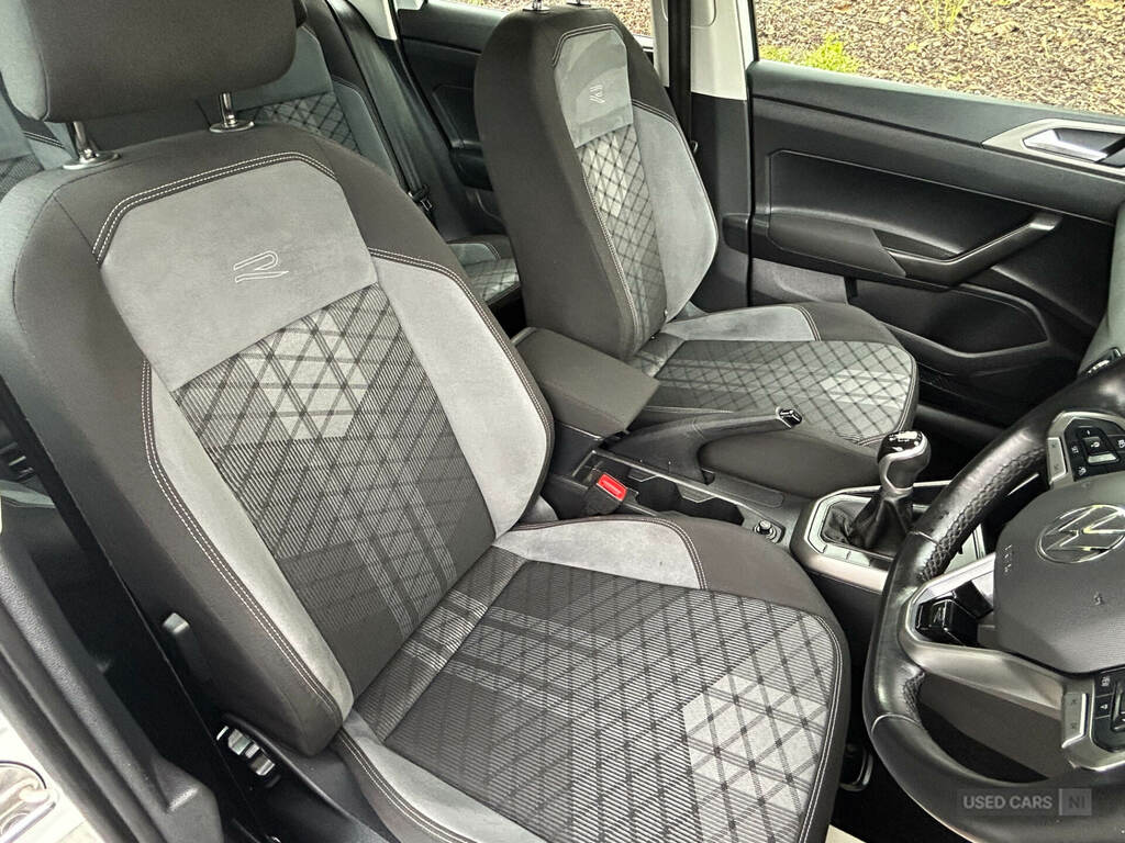 Volkswagen Polo 1.0 S White #6
