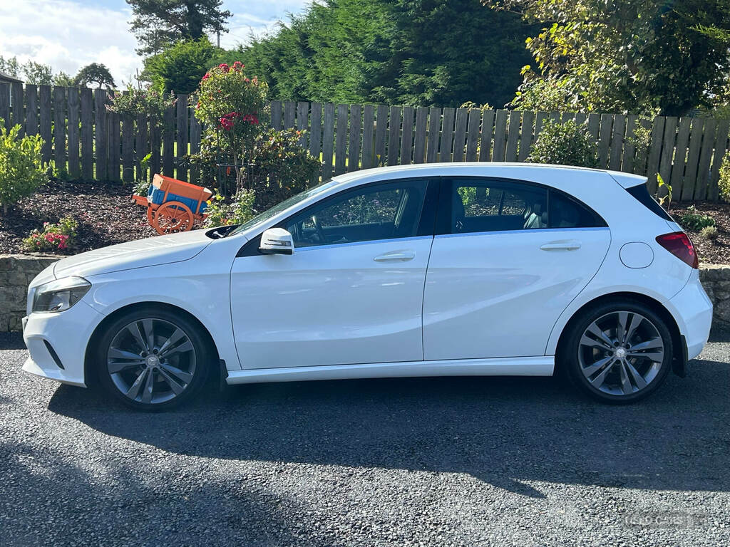 Mercedes-Benz A Class A180d Se White #6