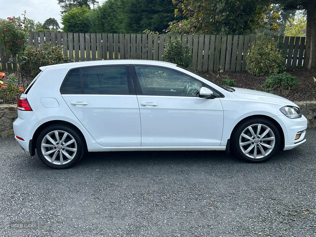 Volkswagen Golf 1.6 Tdi Gt White #2